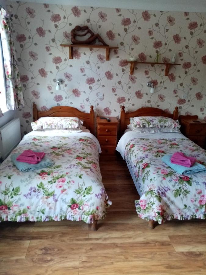 The Guest House Абергейвенні Екстер'єр фото